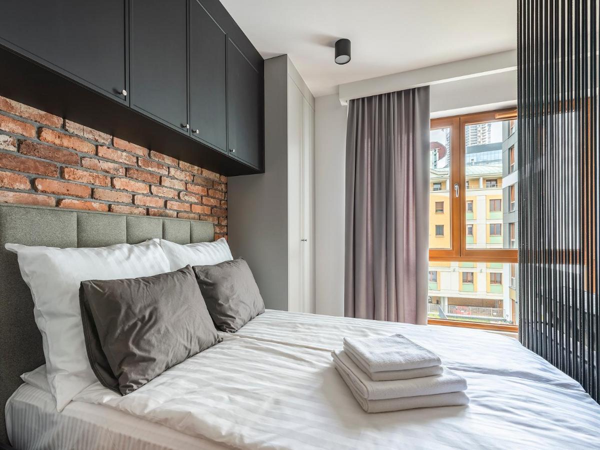 Yoursecondflat Grzybowska Metropoint Varsó Kültér fotó